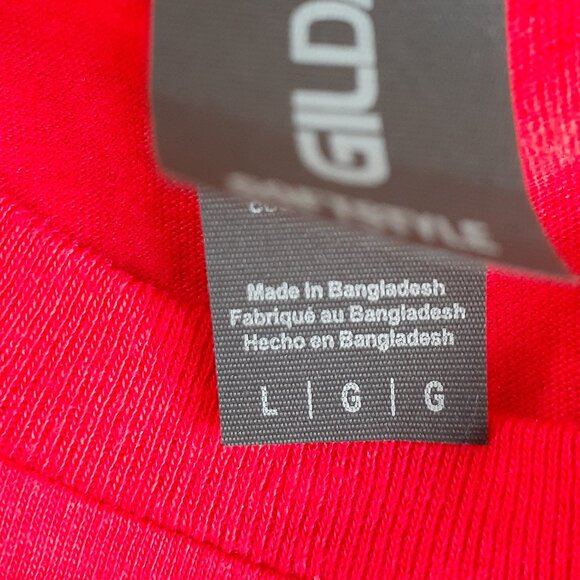 Alvin and the Chipmunks - Letter A - New Large Red T-Shirt - Picture 3 of 4